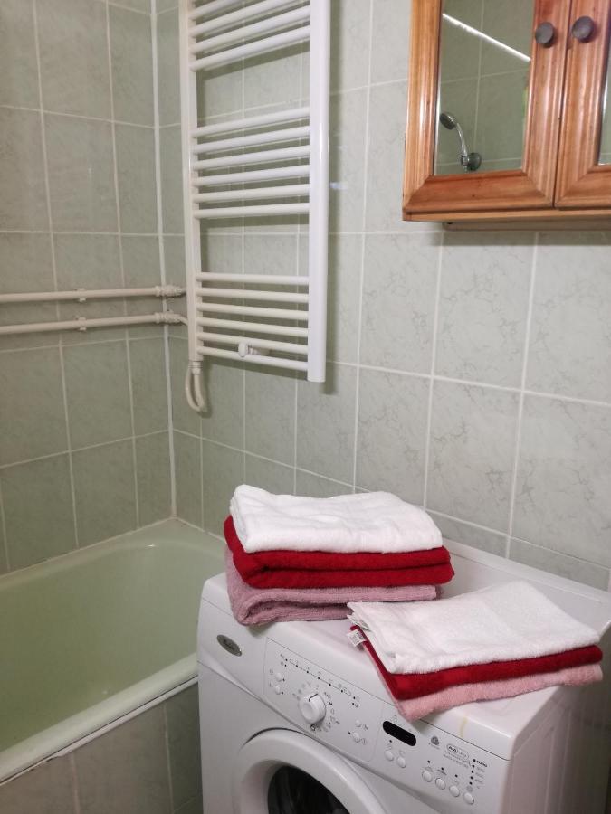 Sara Apartman Târgu-Mureş Extérieur photo